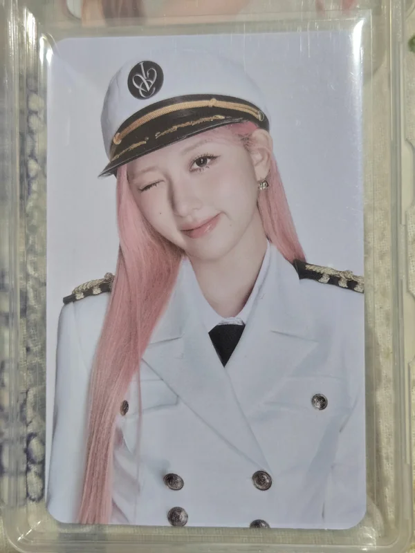 2026 IVE THE 4TH FAN CONCERT < DIVE into IVE > RANDOM PHOTOCARD PACK