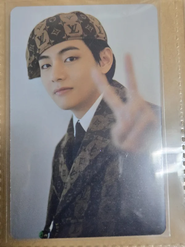 DICON PHOTOCARD 101 : CUSTOM BOOK / BEHIND BTS since 2018 (2018-2021 in USA)