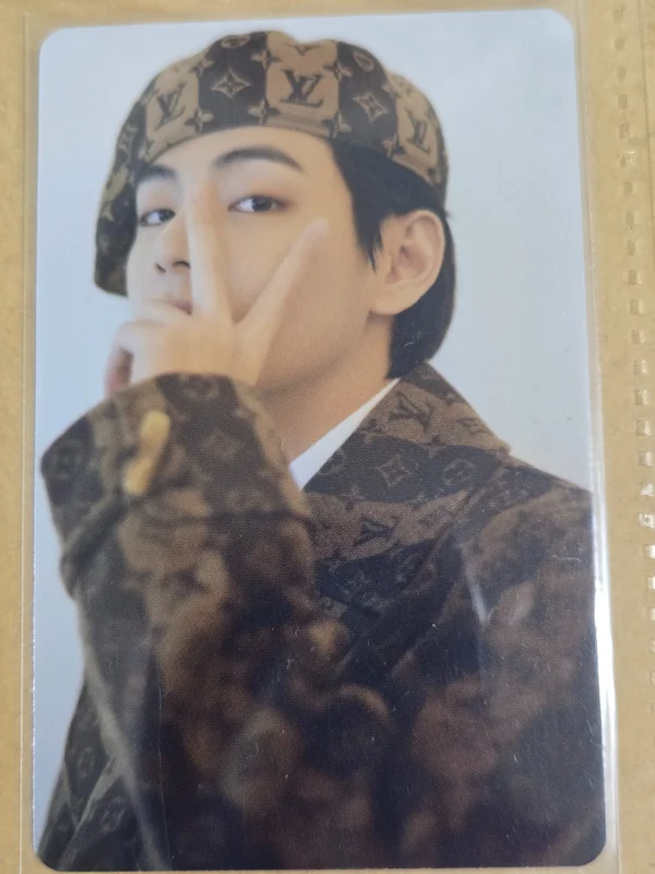 DICON PHOTOCARD 101 : CUSTOM BOOK / BEHIND BTS since 2018 (2018-2021 in USA)