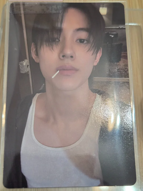 GREENGREEN Weverse Albums ver. Portrait B ver.