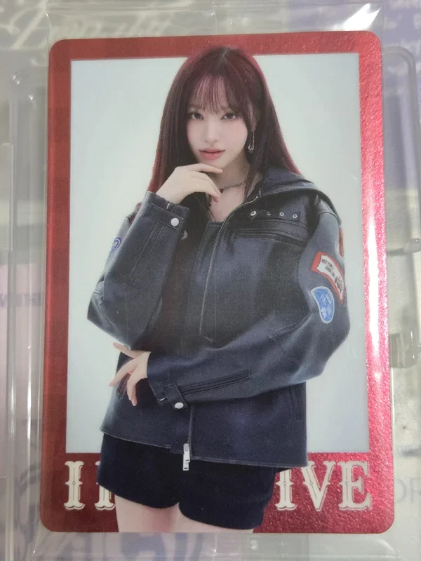 IVE FROM STARSHIP ENTERTAINMENT WITH AMUSE WAFERS 2