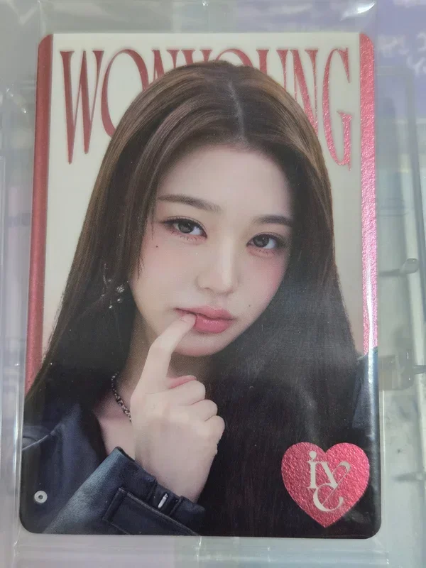 IVE FROM STARSHIP ENTERTAINMENT WITH AMUSE WAFERS 2
