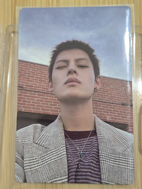 GREENGREEN Weverse Albums ver. Portrait B ver.
