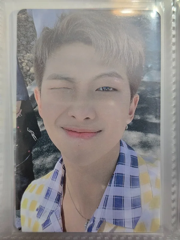 DICON PHOTOCARD 101 : CUSTOM BOOK / BEHIND BTS since 2018 (2018-2021 in USA)