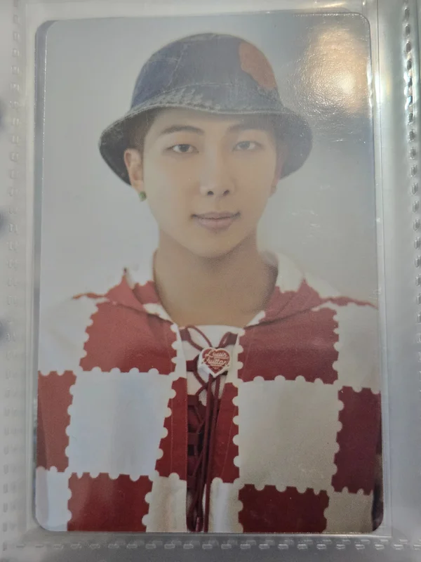 DICON PHOTOCARD 101 : CUSTOM BOOK / BEHIND BTS since 2018 (2018-2021 in USA)
