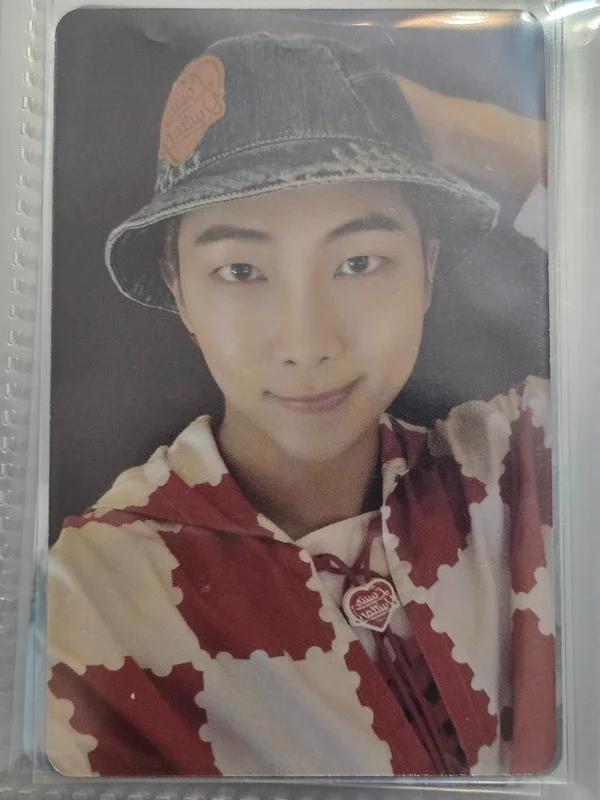 DICON PHOTOCARD 101 : CUSTOM BOOK / BEHIND BTS since 2018 (2018-2021 in USA)