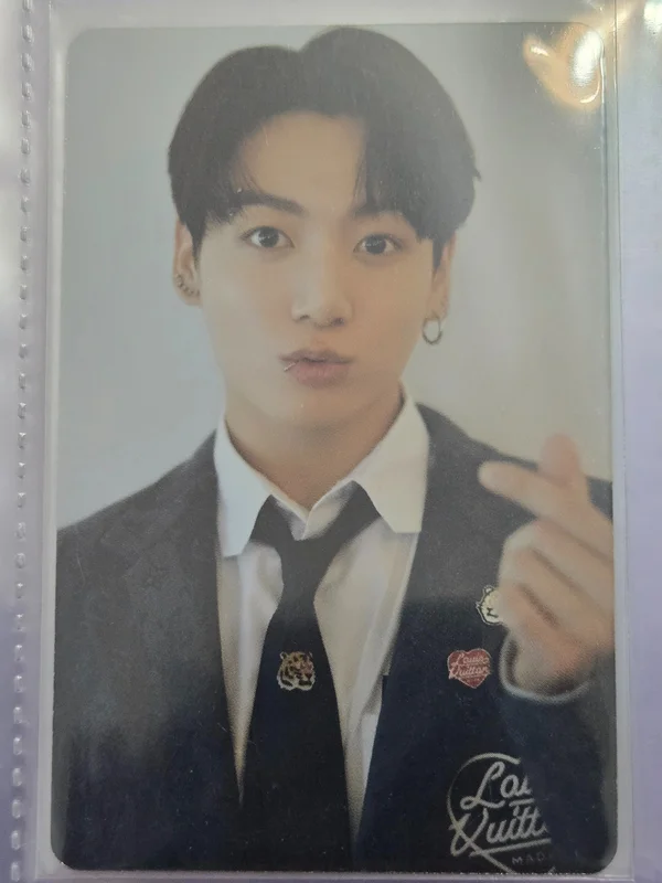 DICON PHOTOCARD 101 : CUSTOM BOOK / BEHIND BTS since 2018 (2018-2021 in USA)