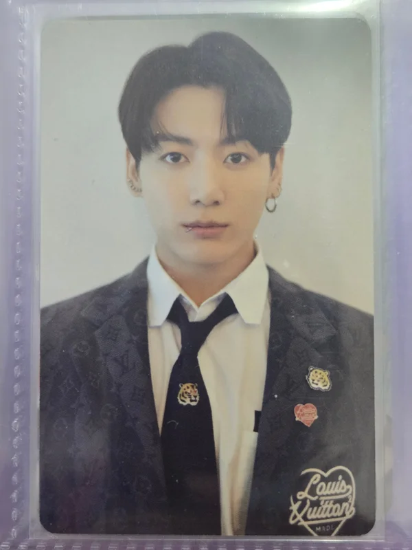 DICON PHOTOCARD 101 : CUSTOM BOOK / BEHIND BTS since 2018 (2018-2021 in USA)