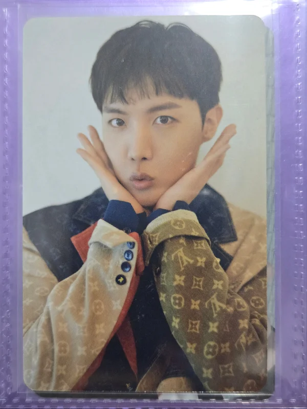 DICON PHOTOCARD 101 : CUSTOM BOOK / BEHIND BTS since 2018 (2018-2021 in USA)