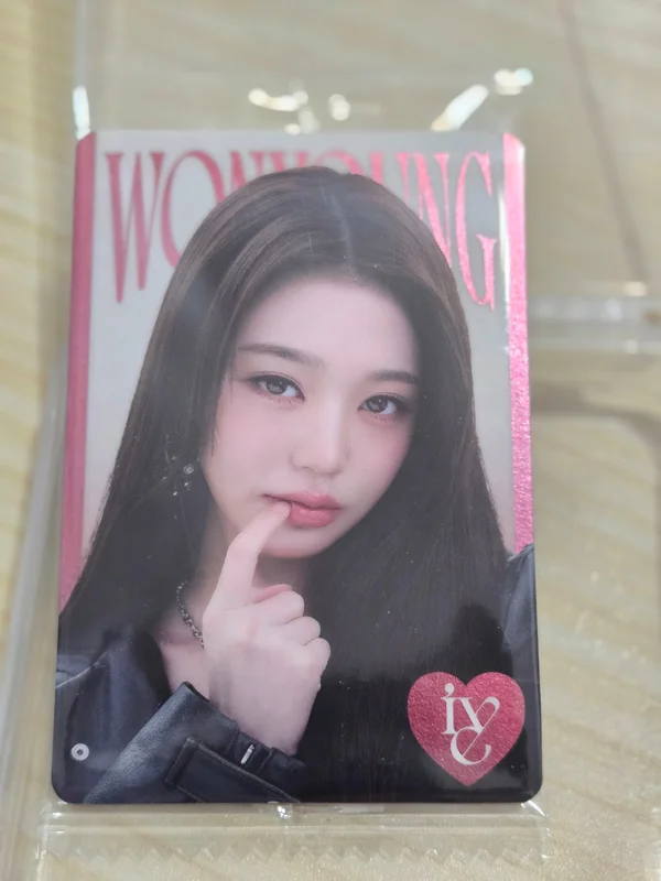 IVE FROM STARSHIP ENTERTAINMENT WITH AMUSE WAFERS 2