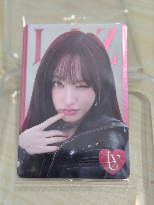 IVE FROM STARSHIP ENTERTAINMENT WITH AMUSE WAFERS 2