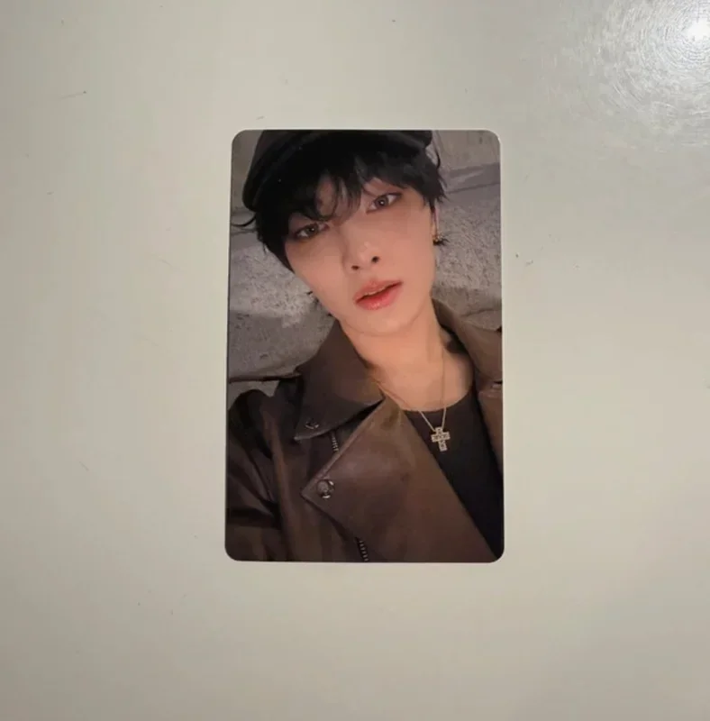 Stray Kids I.N Hollow Sony Music Pob