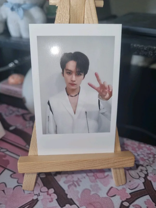 Official Stray Kids Lee Know 5-STAR Sony Music POB Polaroid