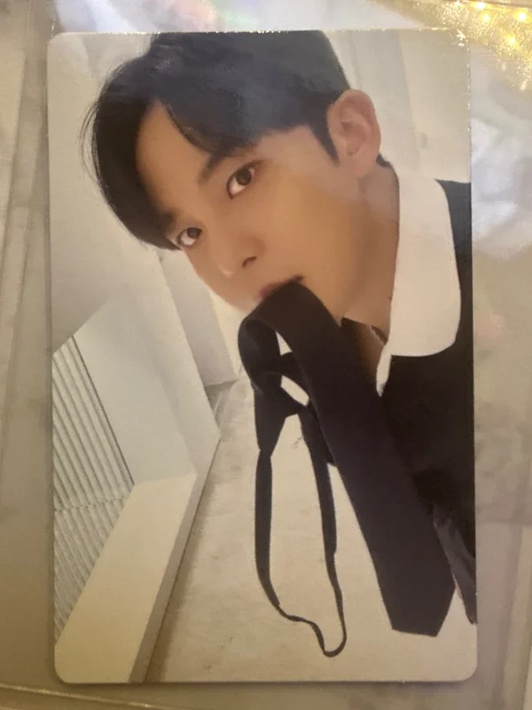 GOLDEN HOUR : Part.1 Target Exclusive