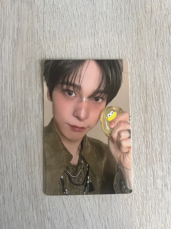 GOLDEN HOUR : Part.5 hello82 POP-UP Exclusive