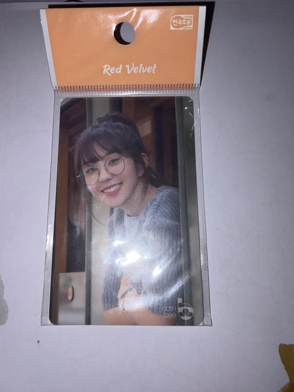 Red velvet- Switzerland/Swiss Cashbee