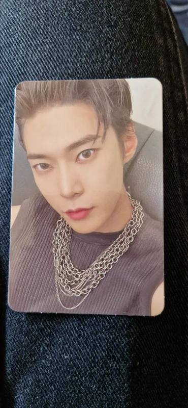 2 Baddies Photobook Ver. FASTER Ver.