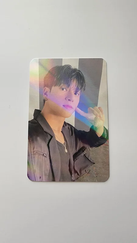 ATEEZ WORLD TOUR [THE FELLOWSHIP : BREAK THE WALL] IN EUROPE 2023 POP-UP STORE