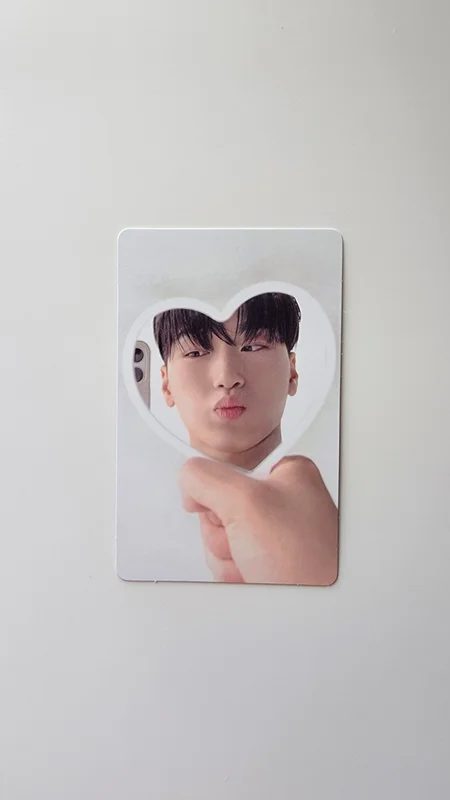 ATEEZ 2025 WORLD TOUR [IN YOUR FANTASY] IN INCHEON RANDOM PHOTOCARD PACK