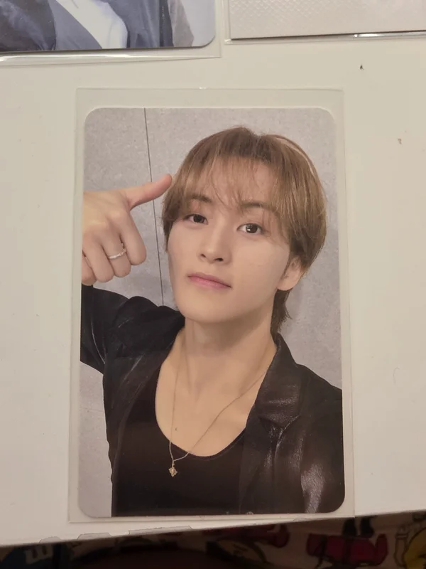 2025 SEASON'S GREETINGS RANDOM TRADING CARD [B ver.]