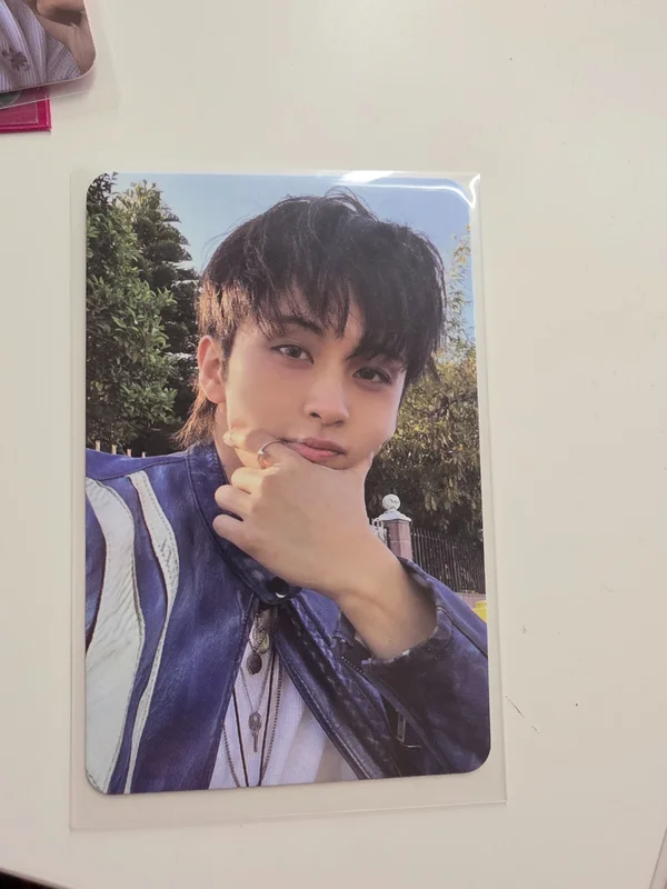 ISTJ Photobook Ver. Extrovert ver.