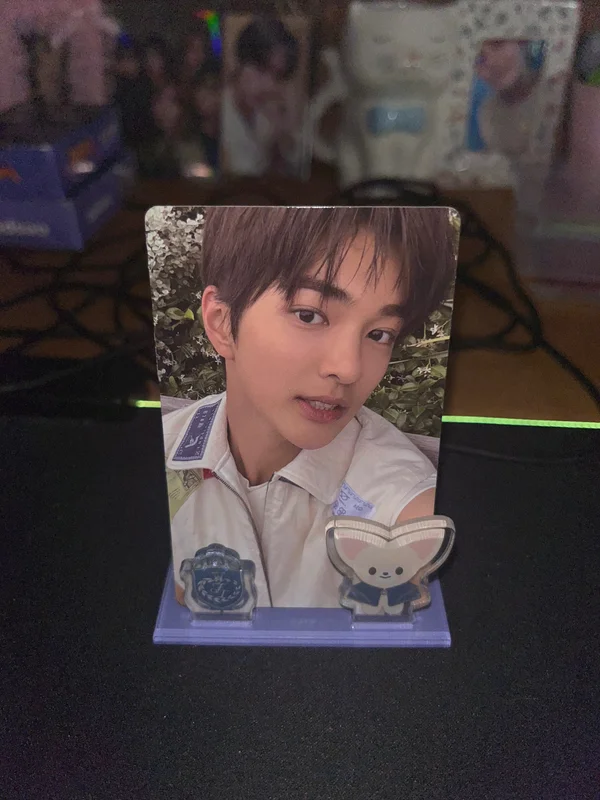 COLOR OUTSIDE THE LINES General Market Exclusive