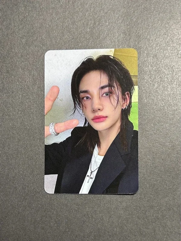 THIS & THAT StarRiver HYUNJIN