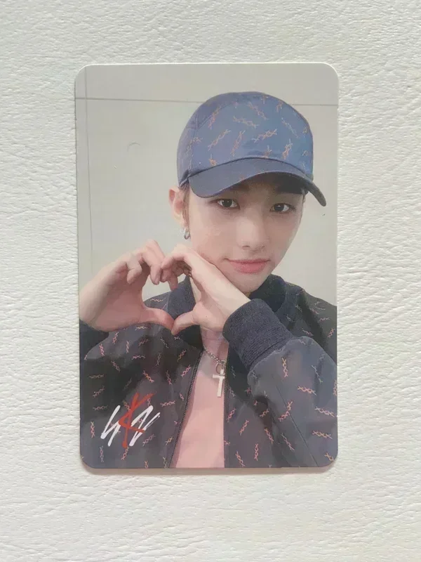 Hyunjin | Skz Logo ver | Cl 1 : MIROH