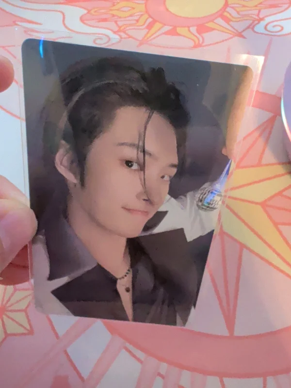 GOLDEN HOUR : Part.4 hello82 Exclusive