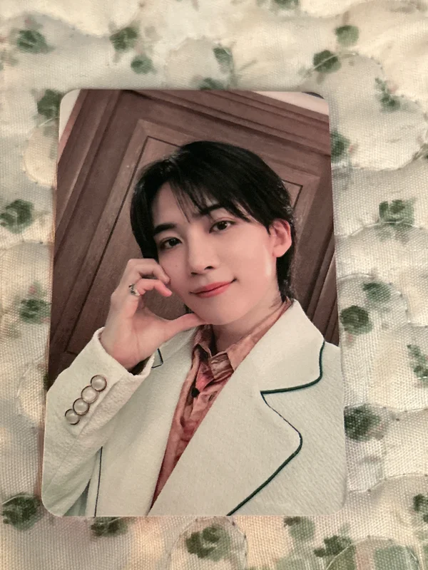 SPILL THE FEELS CARAT Ver.