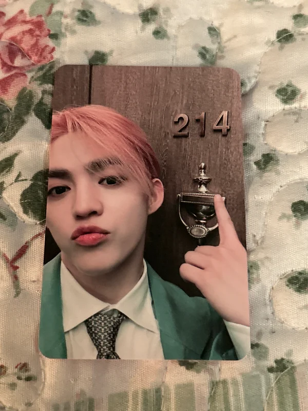 SPILL THE FEELS CARAT Ver.