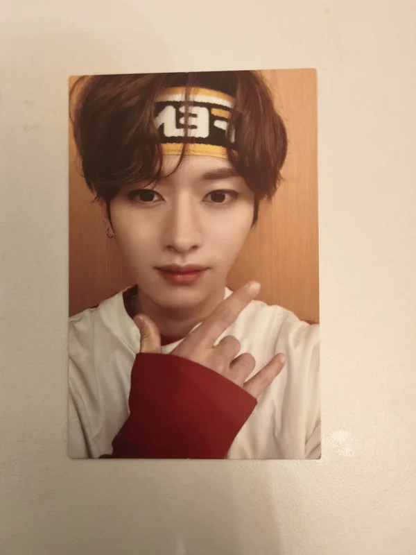 Lee Know (Stray Kids)