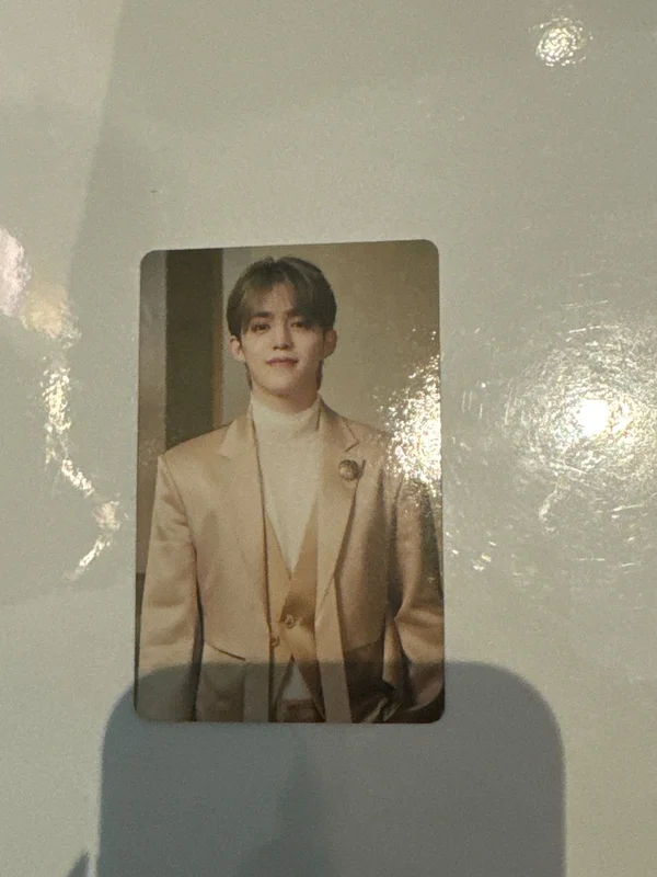 SEVENTEEN RIGHT HERE WORLD TOUR Trading Card Set