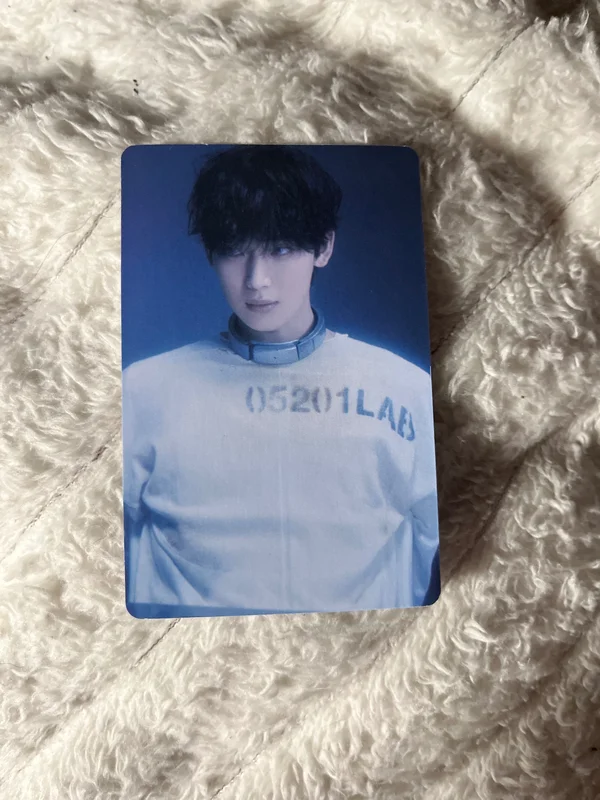 DESIRE : UNLEASH YES24