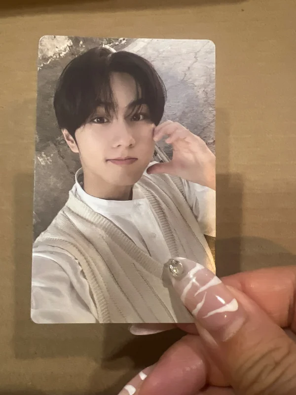 ROMANCE : UNTOLD Weverse Albums Ver.