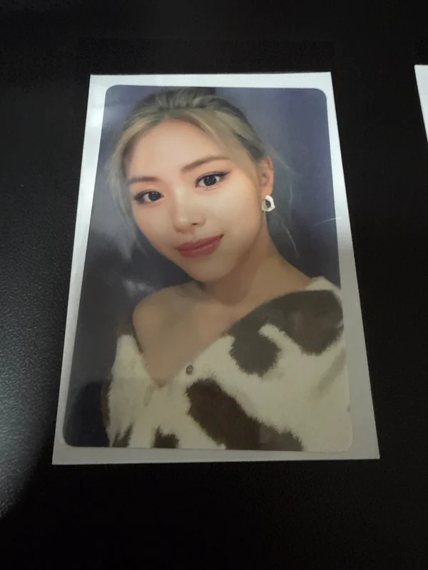 2021 OFFICIAL MERCHANDISE NO BAD DAYS JUNE LIMITED MONTHLY KIT GUESS ME!