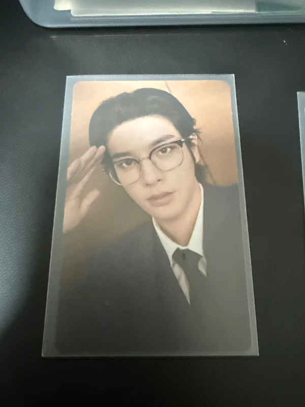 DARK MOON SPECIAL ALBUM 'MEMORABILIA' WEVERSE