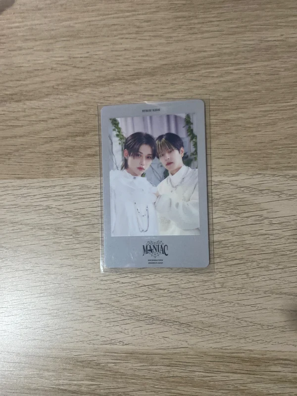 SHIBUYA109 X Happy Valentine dear Stray Kids Photo card set