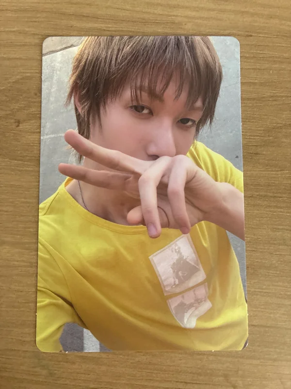 GREENGREEN Weverse Albums ver. Portrait B ver.