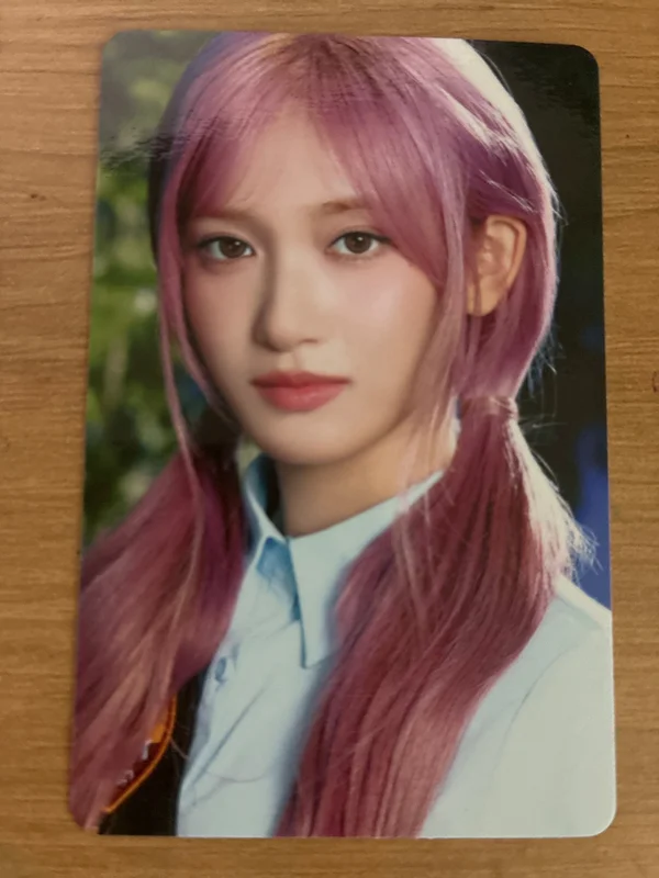 2025 IVE THE 3RD FAN CONCERT [IVE SCOUT] RANDOM POHTOCARD PACK