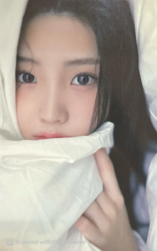 SUPER REAL ME UNIVERSAL