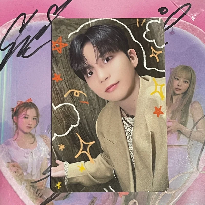 GOLDEN HOUR : Part.1 Barnes & Noble Exclusive