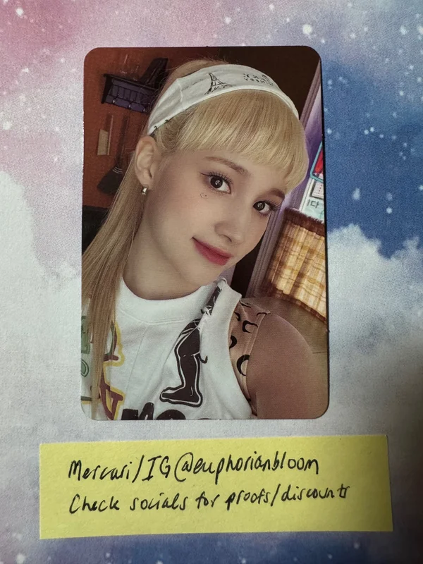 DOUBLAST POP-UP STORE & CAFE IN Kep1er ISLAND RANDOM PHOTOCARD PACK