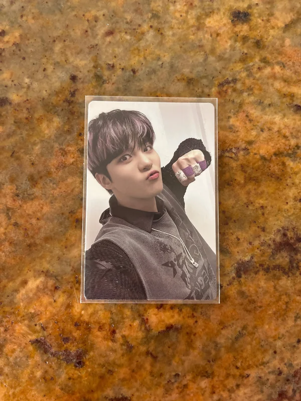 THE WORLD EP.2 : OUTLAW DIARY VER.