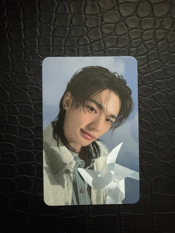 STRAY KIDS OFFICIAL FANCLUB STAY 5TH GENERATION [Over the RAIN]