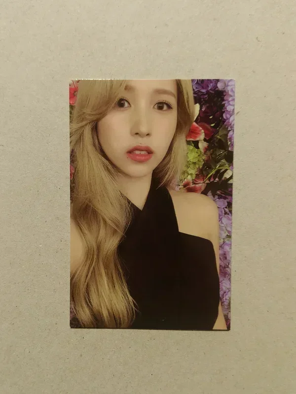 Eyes wide open mina