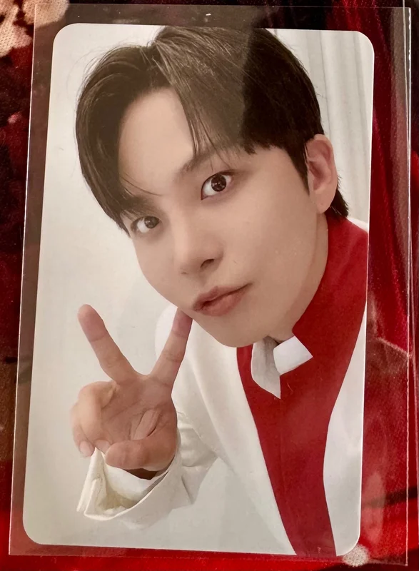 ATEEZ X ANITEEZ POP-UP EXHIBITION & STORE ANITEEZ IN THE CALLING CARD