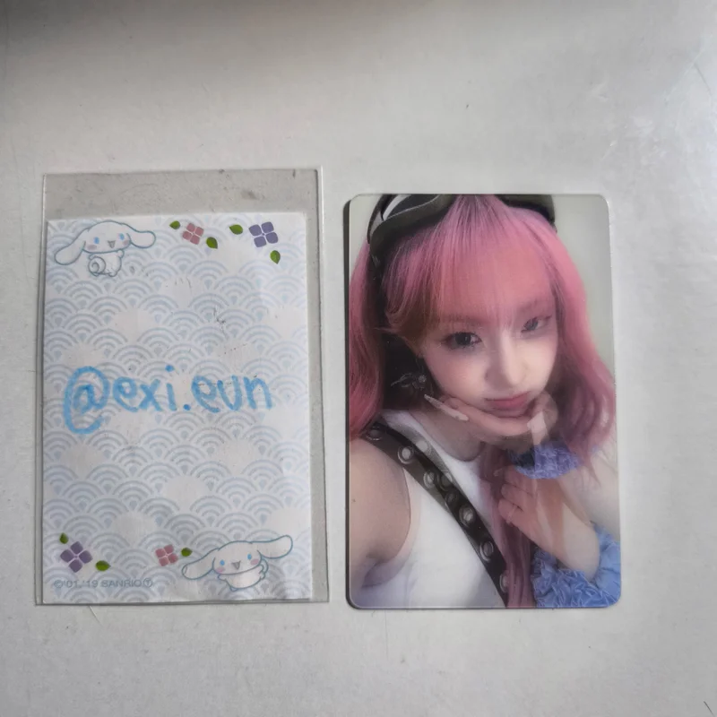 Chaehyun TIPITAP Love and seek ver Lenticular pc