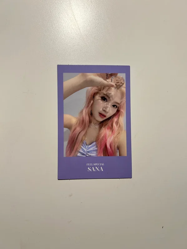 Feel Special Sana