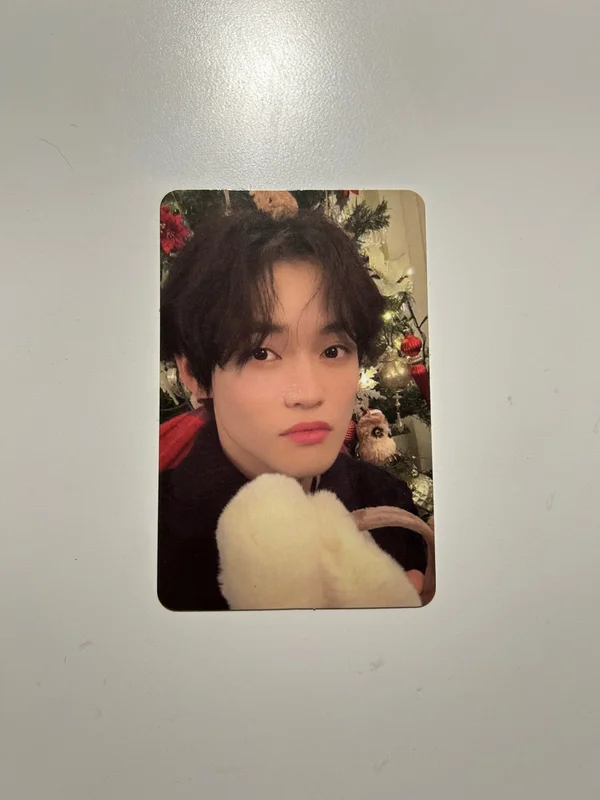 2022 PINK CHRISTMAS PHOTO CARD RANDOM PACK